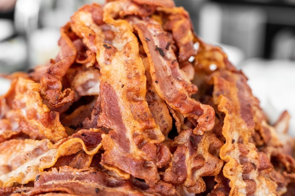 Bacon nutrition facts