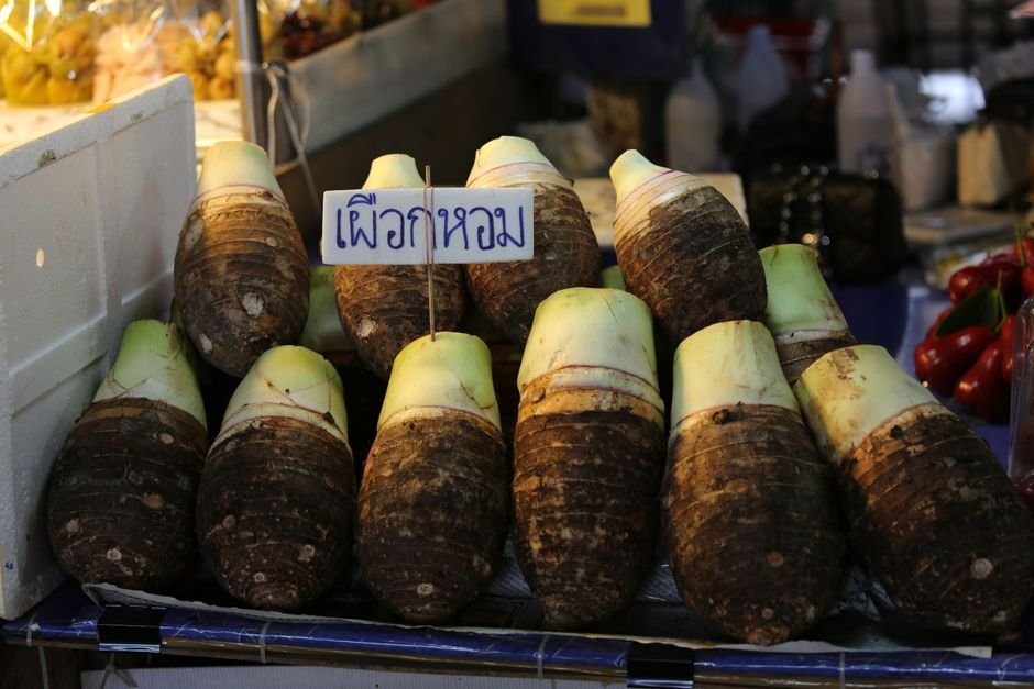 cooked taro root