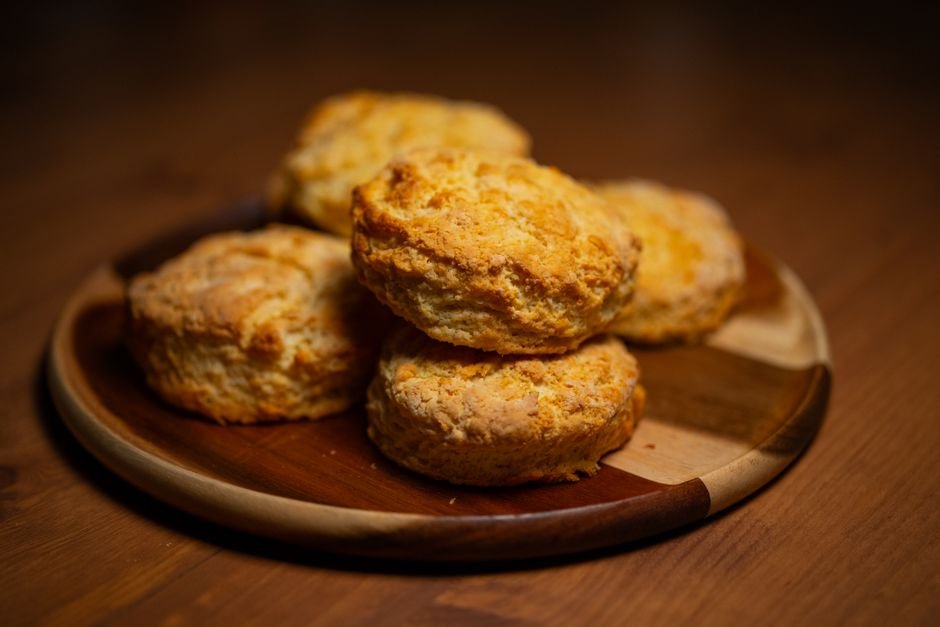 cornbread made with oil and buttermilk