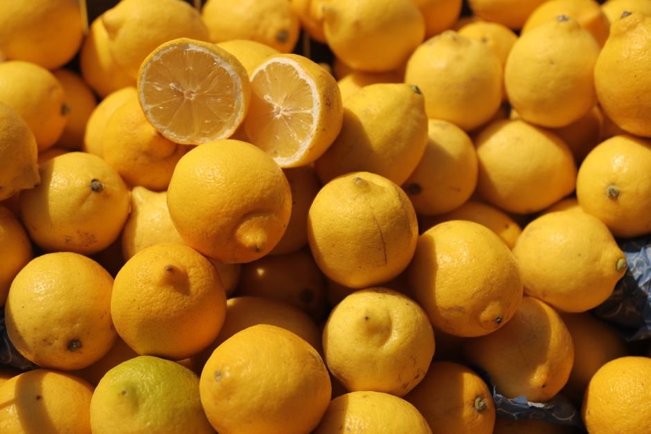 fresh lemon