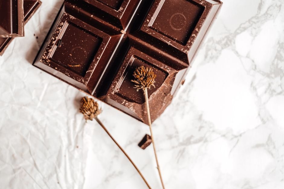 high-protein chocolate bar