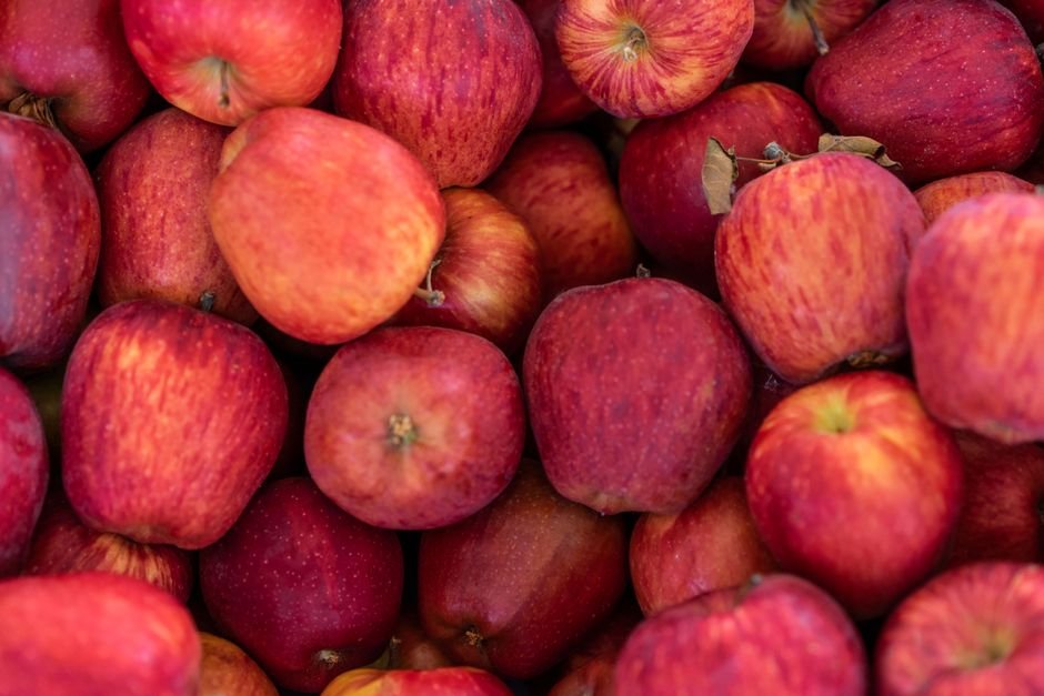 Apple nutrition facts