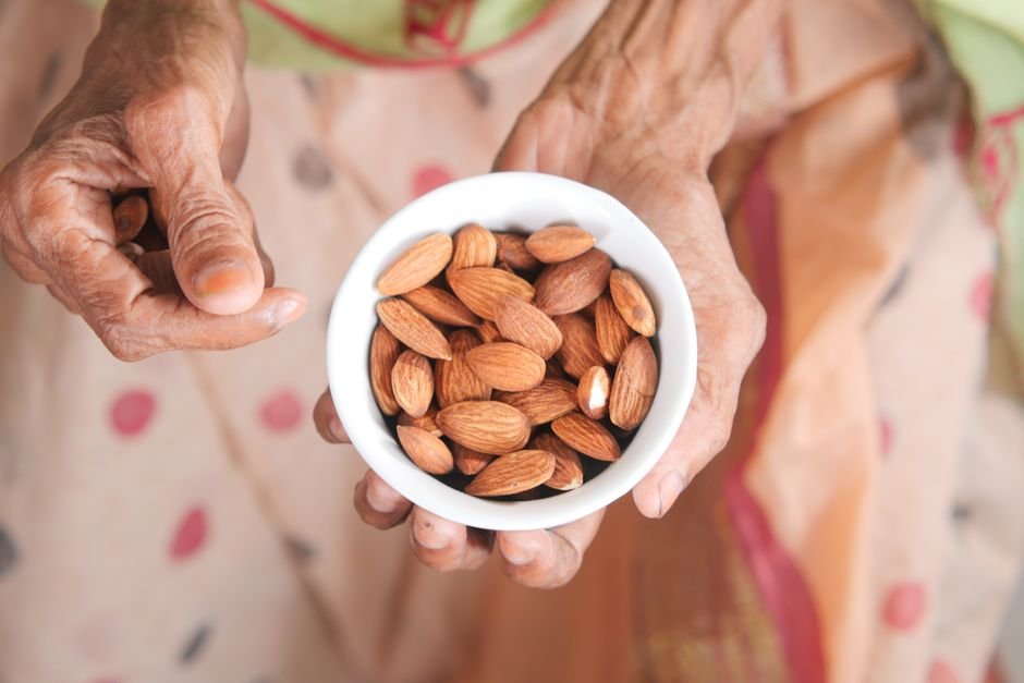 Can You Eat Nuts and Lose Weight: Daily Portion Guidelines nutrition facts